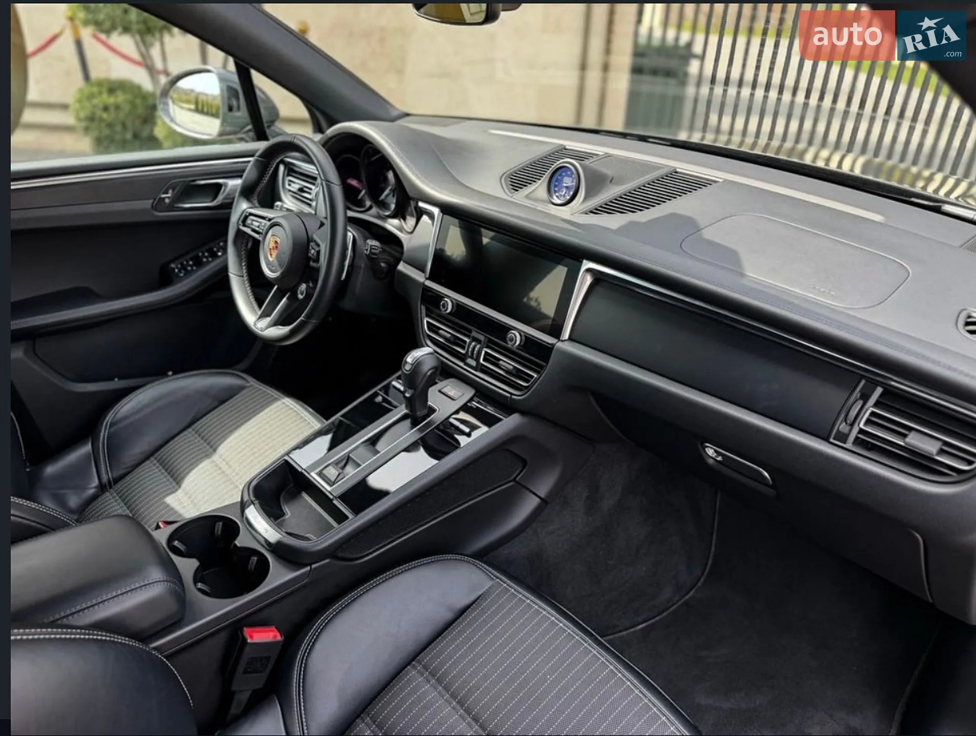 2024 Porsche Macan - мініатюра 9
