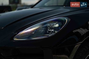 Внедорожник / Кроссовер Porsche Macan 2021 в Черновцах