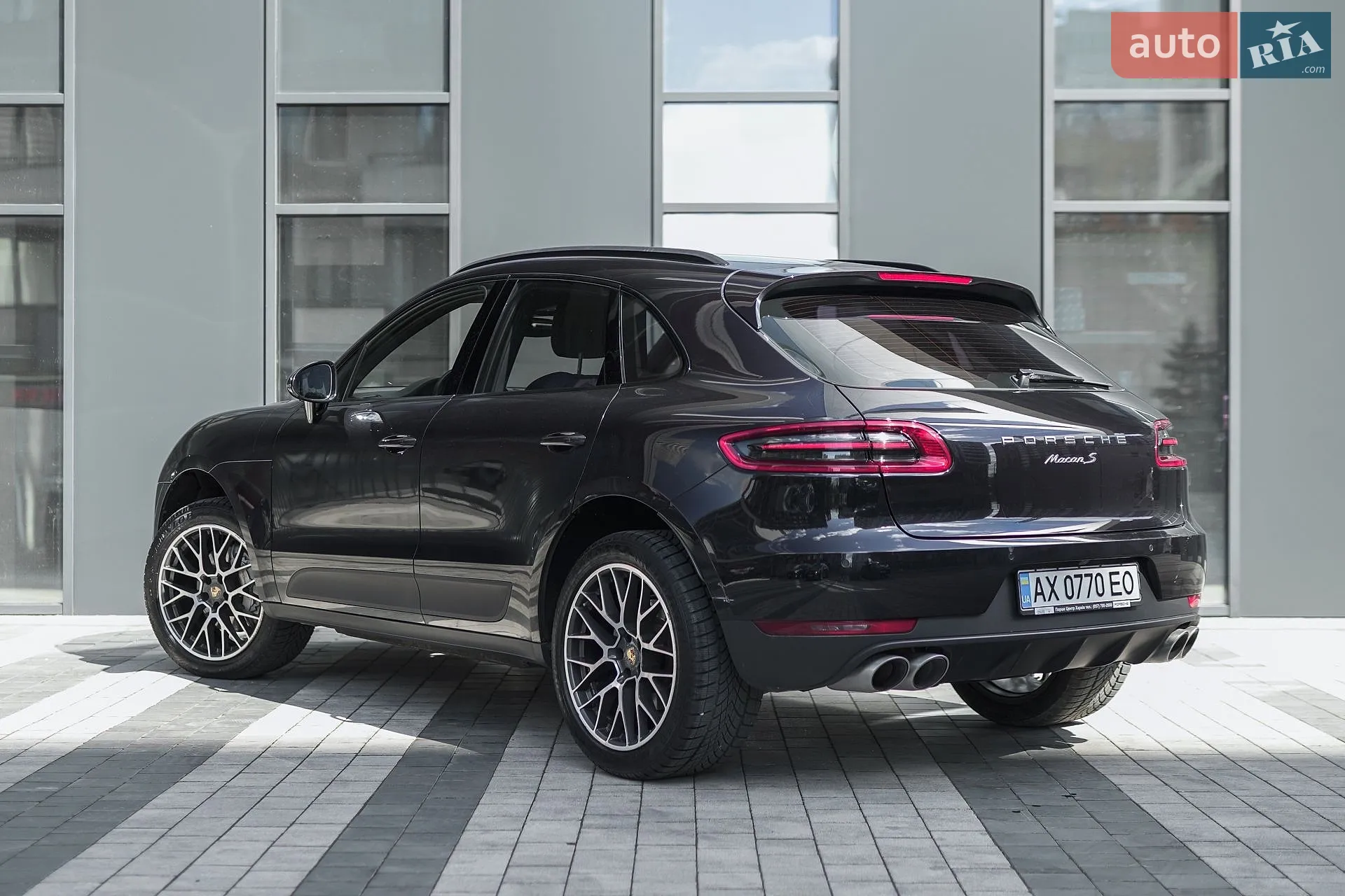 2015 Porsche Macan - мініатюра 23