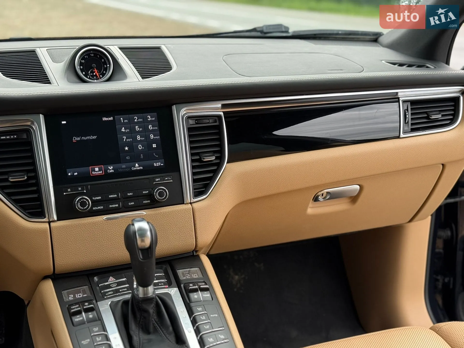 2017 Porsche Macan - мініатюра 18