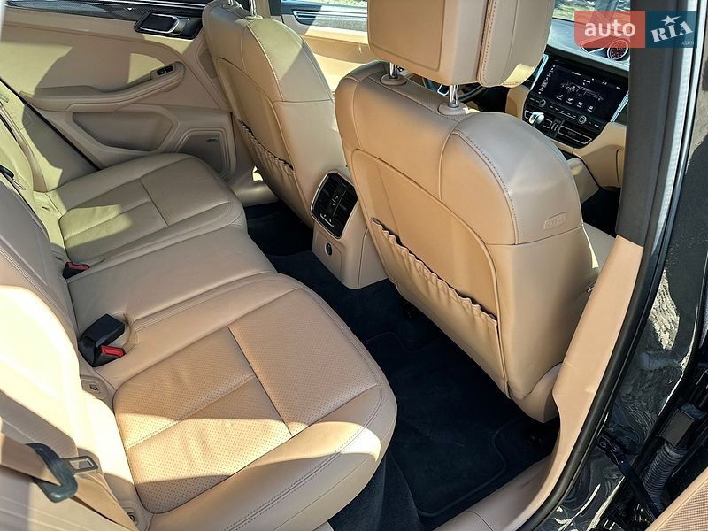Внедорожник / Кроссовер Porsche Macan 2019 в Львове