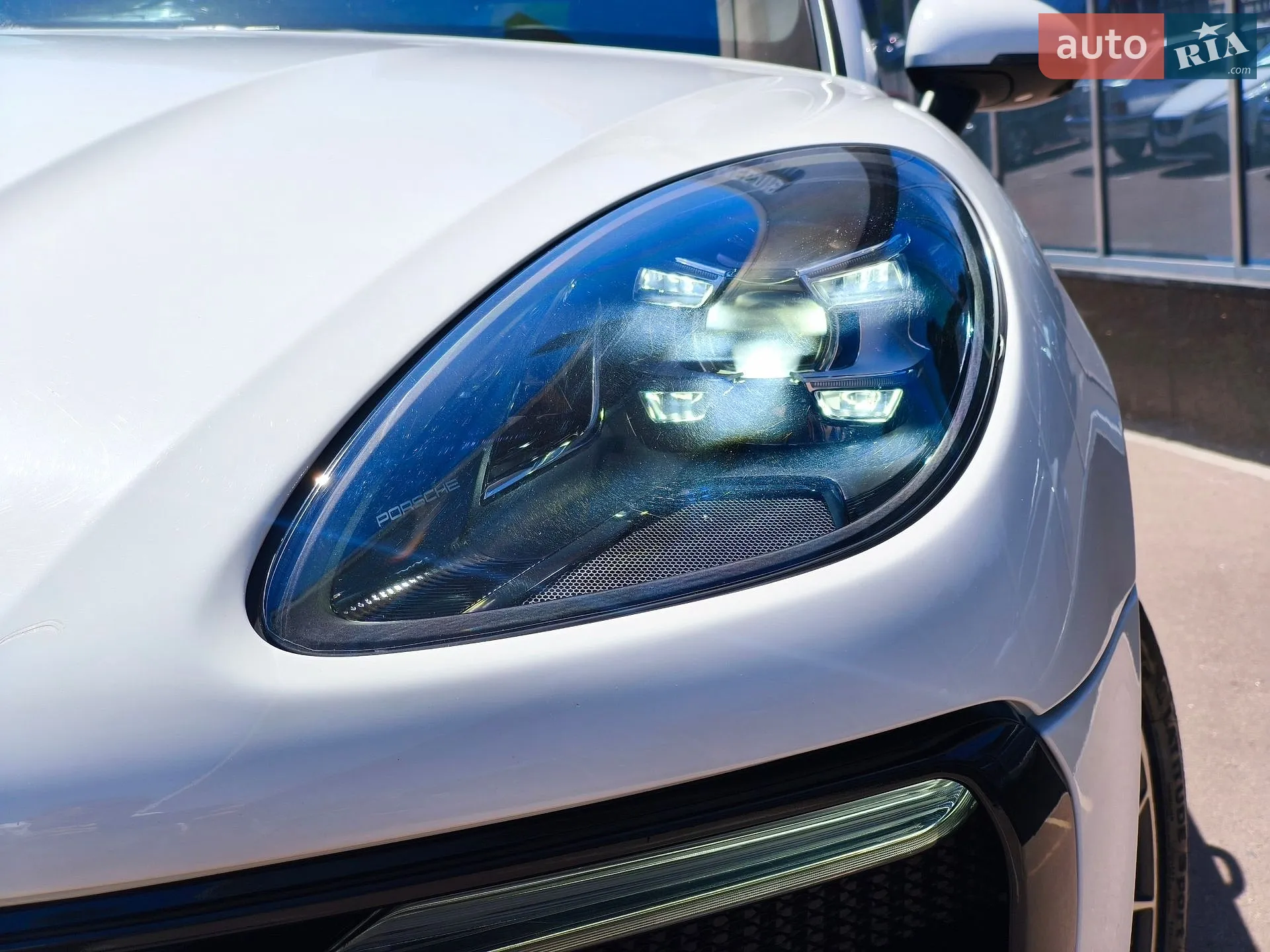2020 Porsche Macan - мініатюра 10