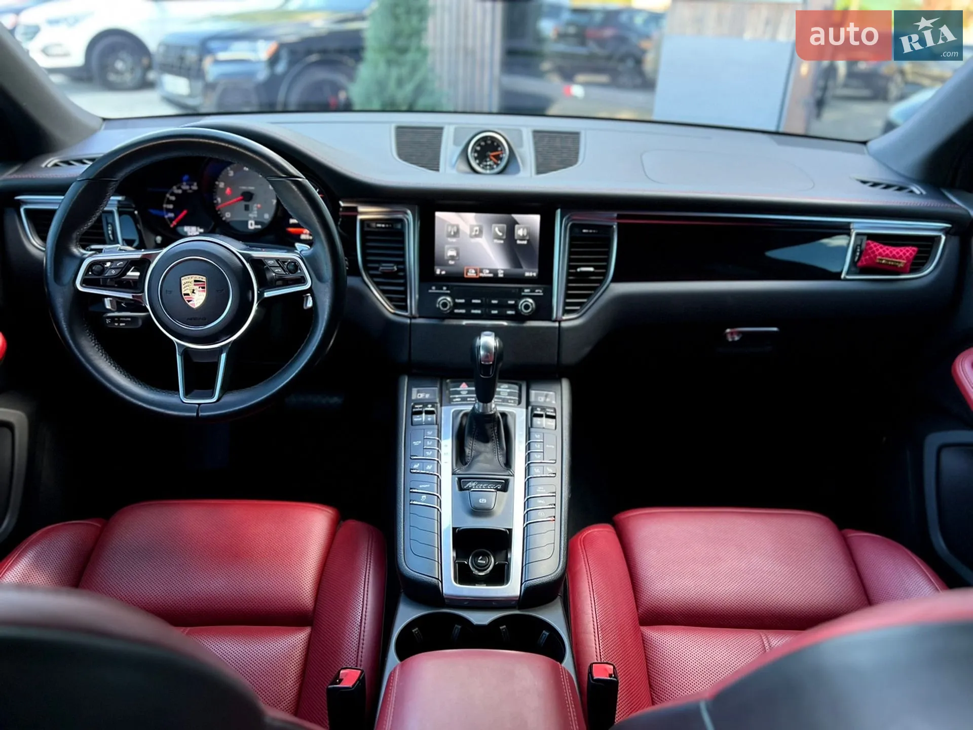 2018 Porsche Macan - мініатюра 9