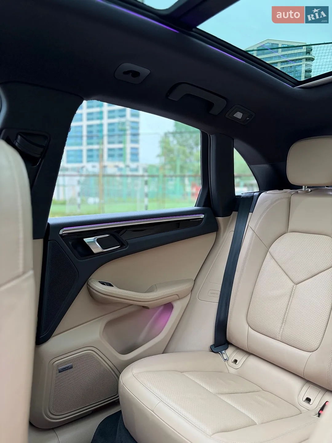 2021 Porsche Macan - мініатюра 39