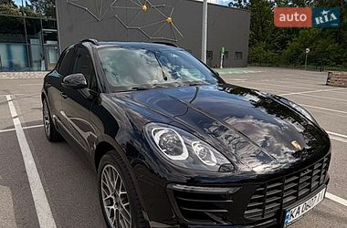 Внедорожник / Кроссовер Porsche Macan 2017 в Киеве