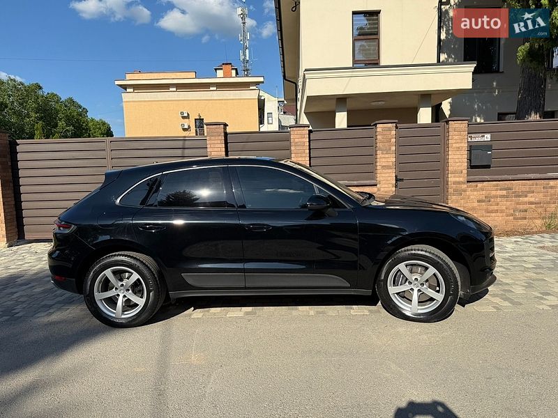 Позашляховик / Кросовер Porsche Macan 2020 в Ужгороді фото 4 Позашляховик / Кросовер Porsche Macan 2020 в Ужгороді