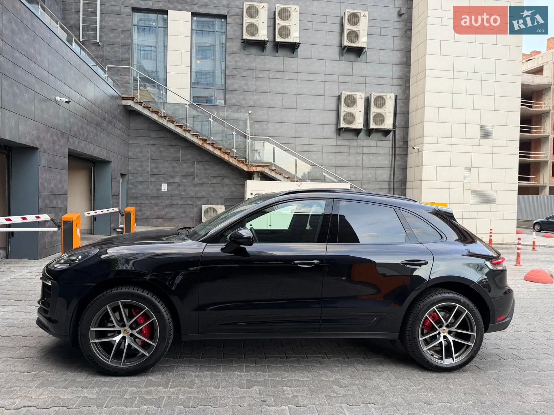 2023 Porsche Macan - мініатюра 30