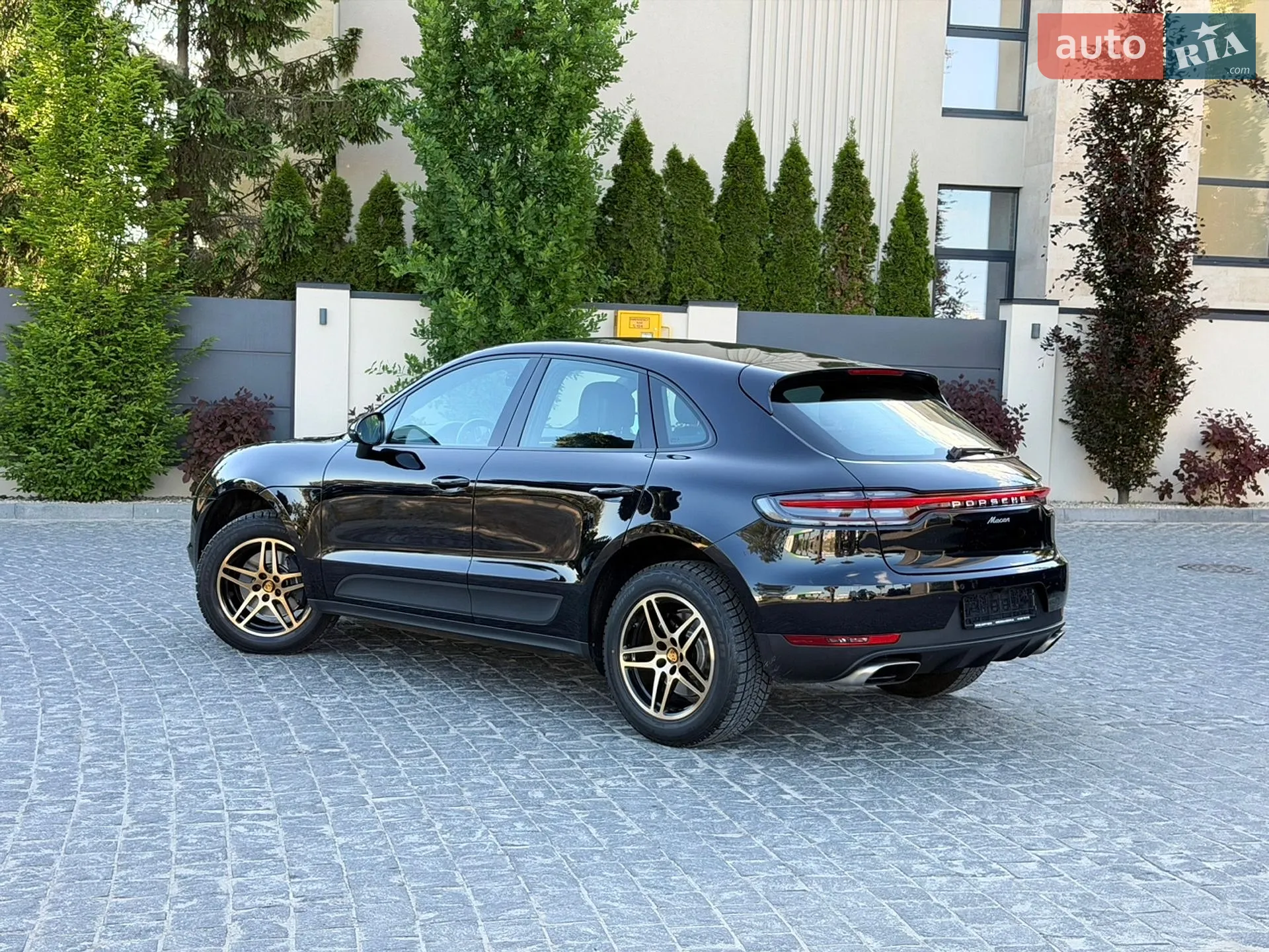 2021 Porsche Macan - мініатюра 21