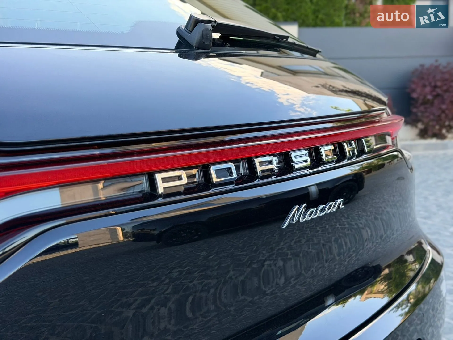 2021 Porsche Macan - мініатюра 23