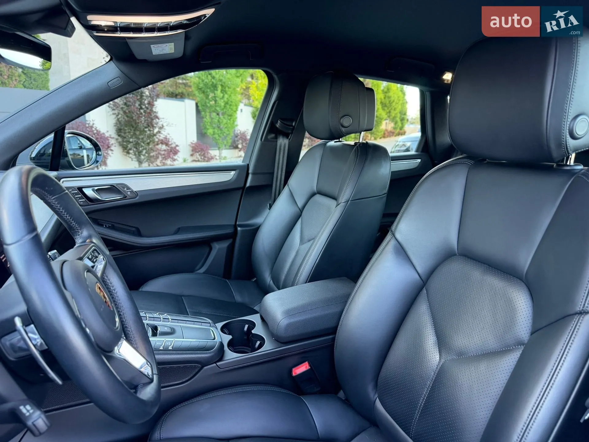 2021 Porsche Macan - мініатюра 27