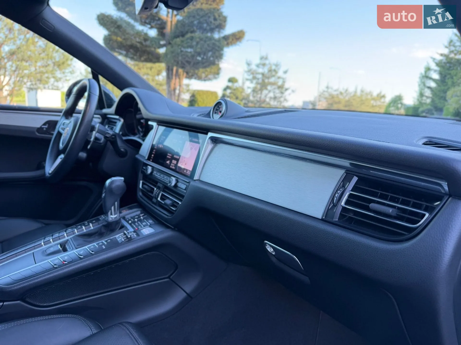 2021 Porsche Macan - мініатюра 34