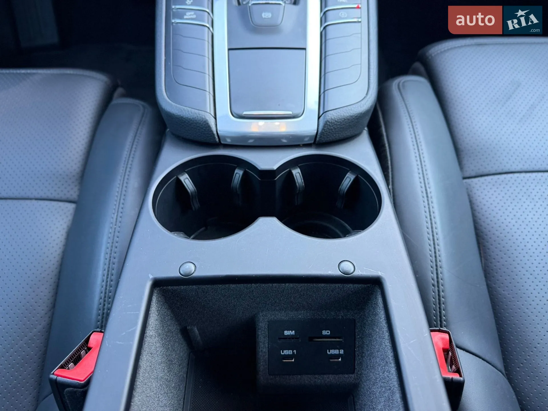 2021 Porsche Macan - мініатюра 39
