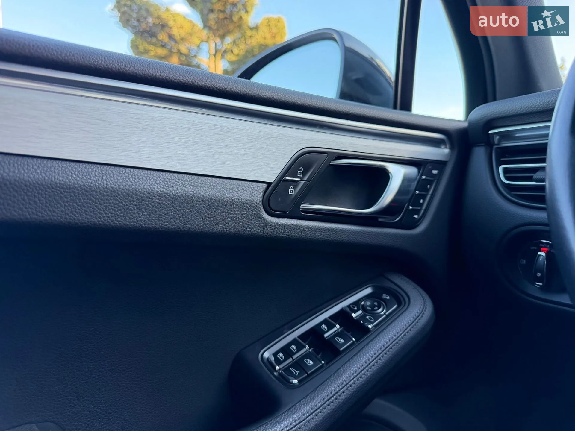 2021 Porsche Macan - мініатюра 43