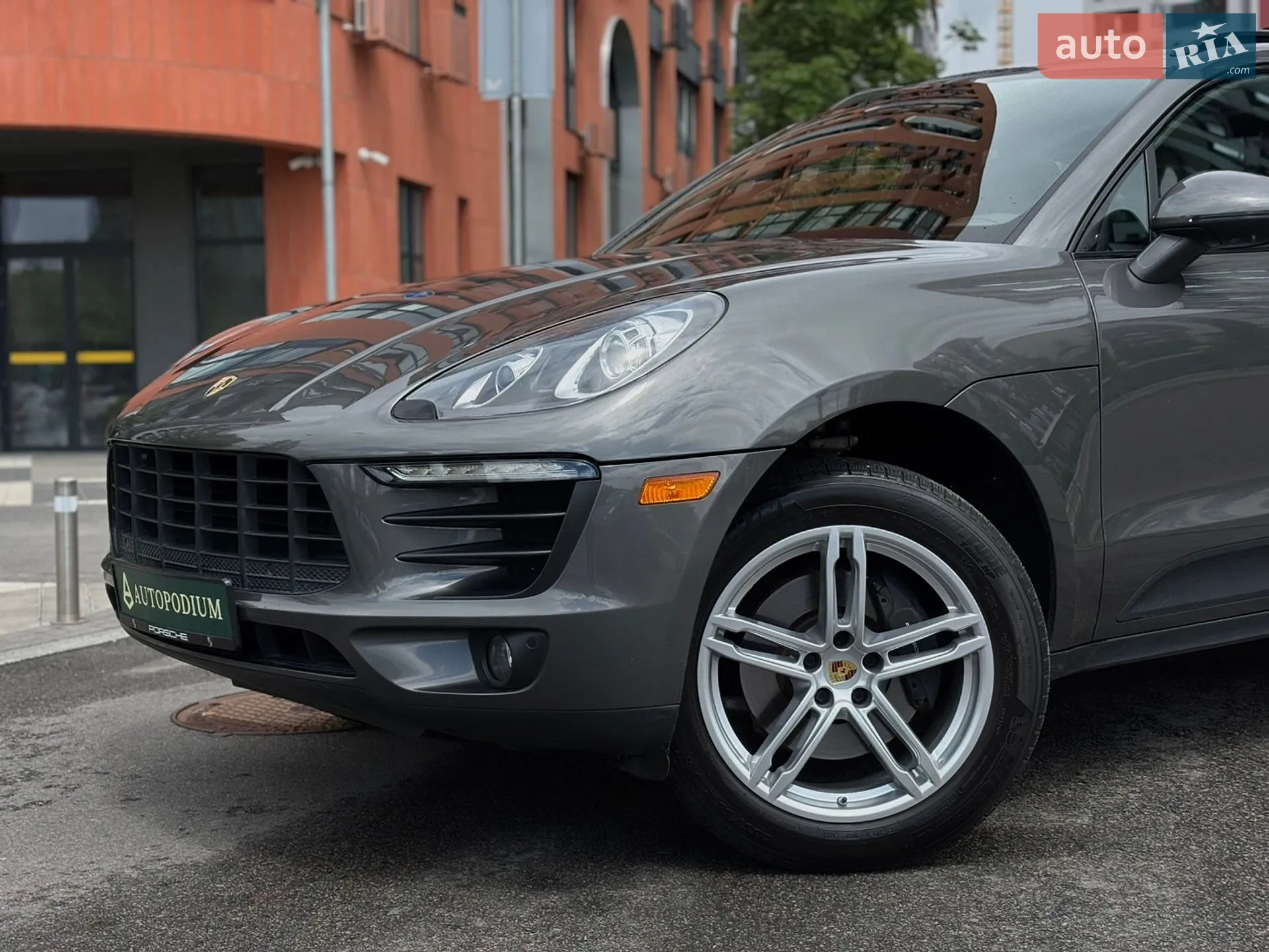 2017 Porsche Macan - мініатюра 3