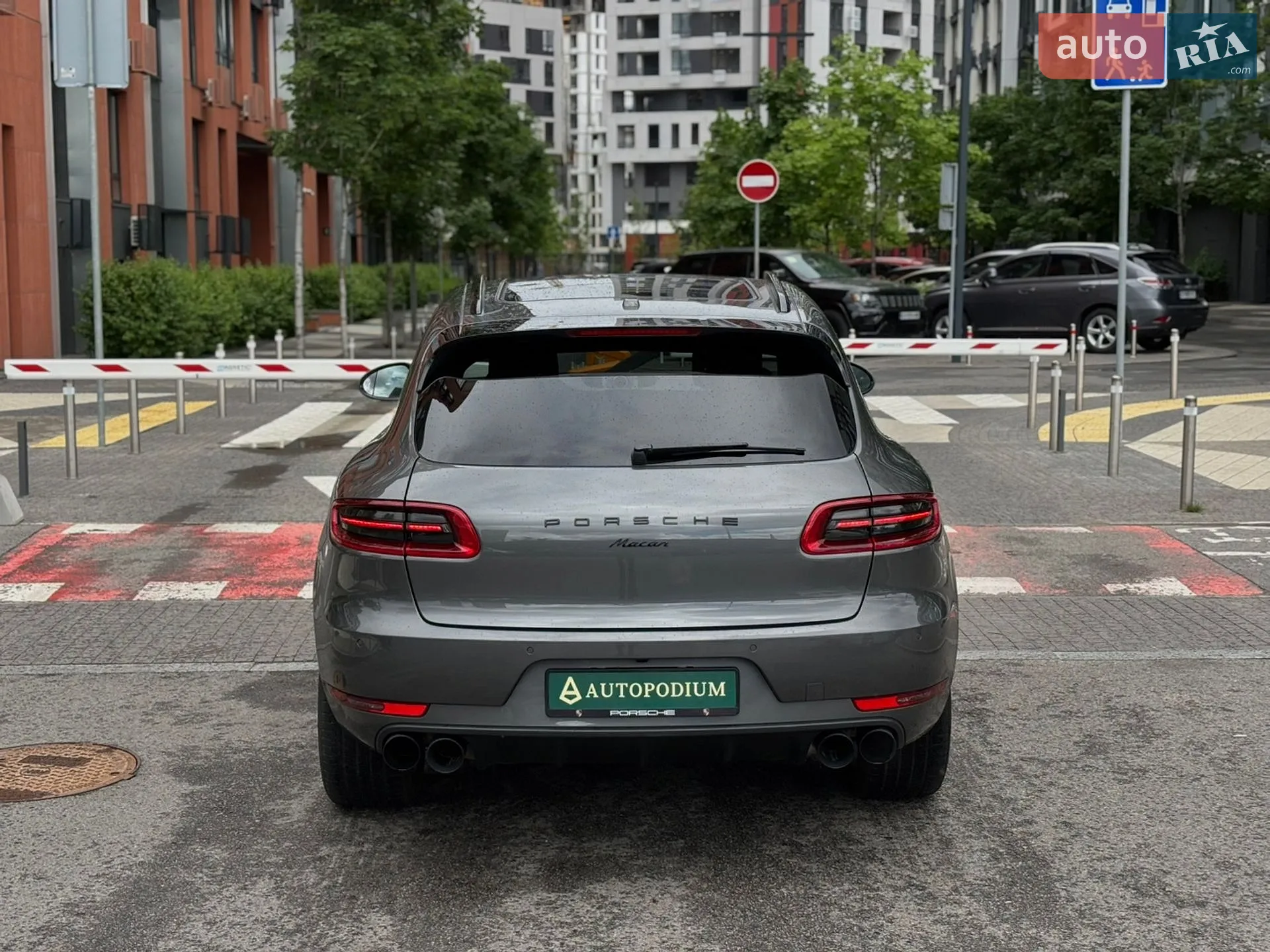2017 Porsche Macan - мініатюра 17