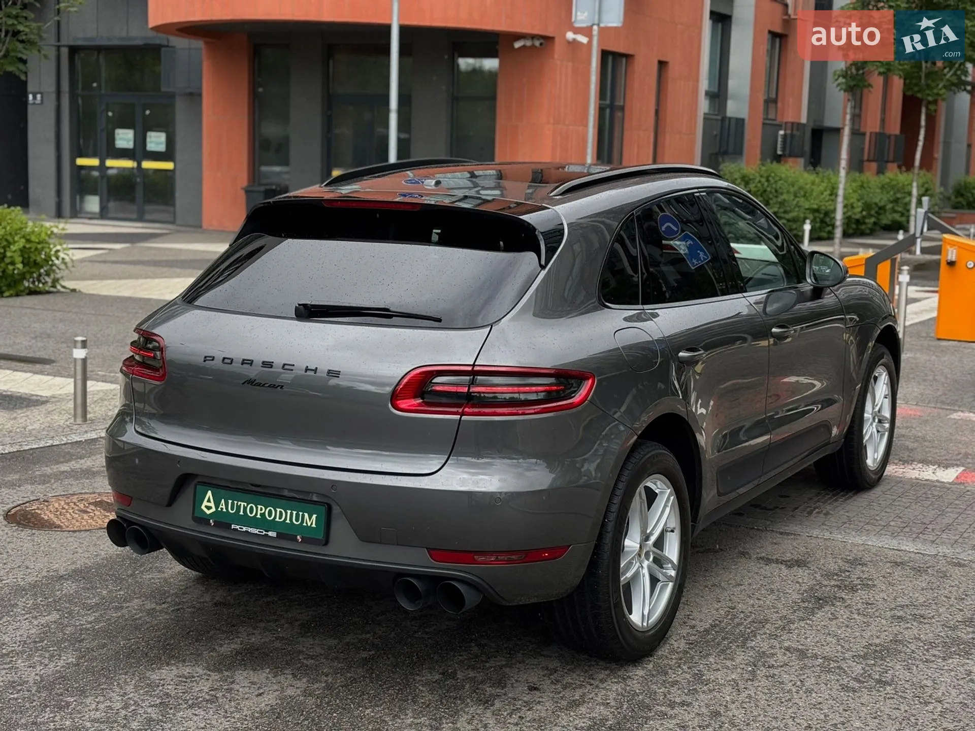2017 Porsche Macan - мініатюра 20