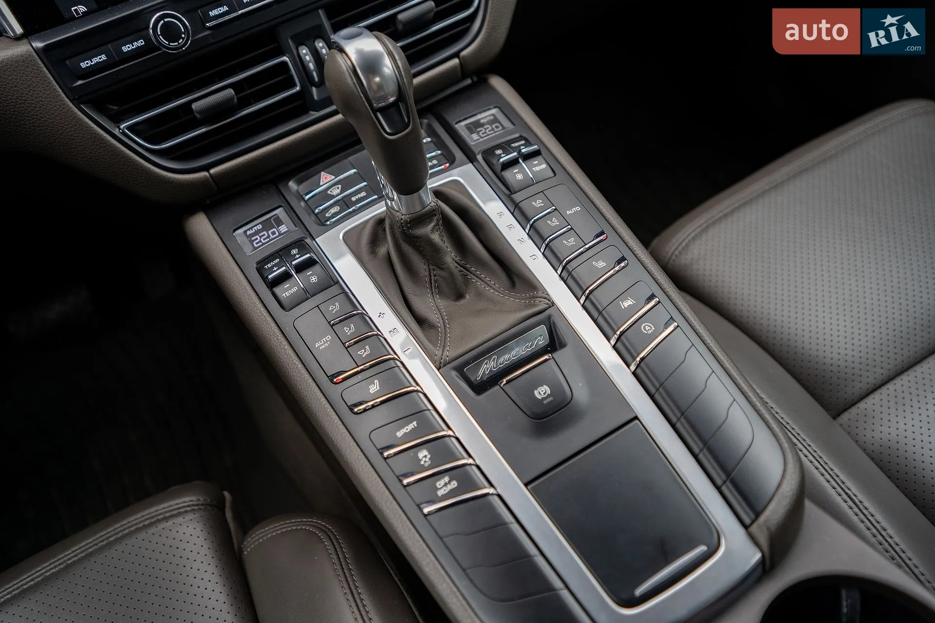 2021 Porsche Macan - мініатюра 25