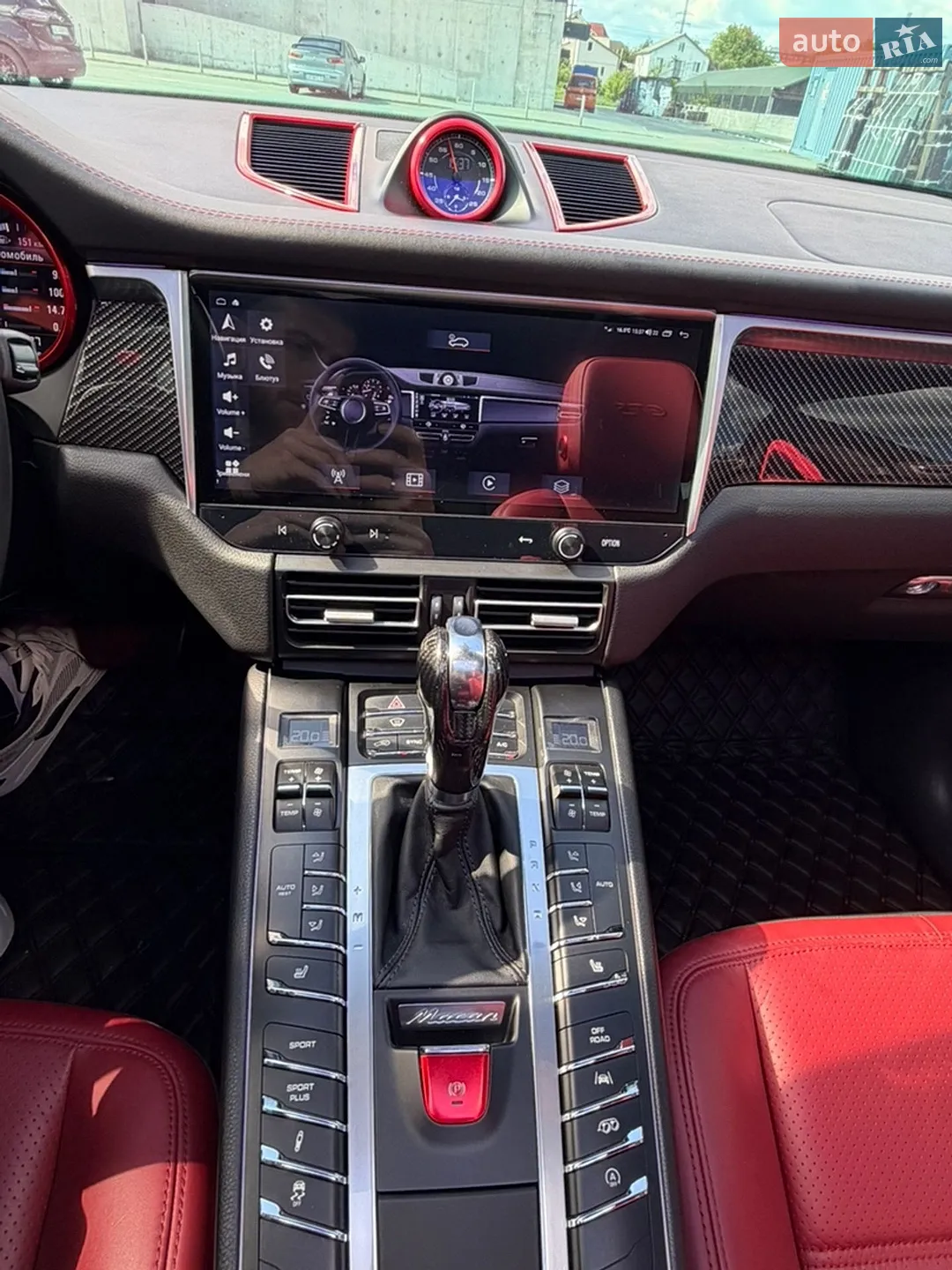 2016 Porsche Macan - мініатюра 22