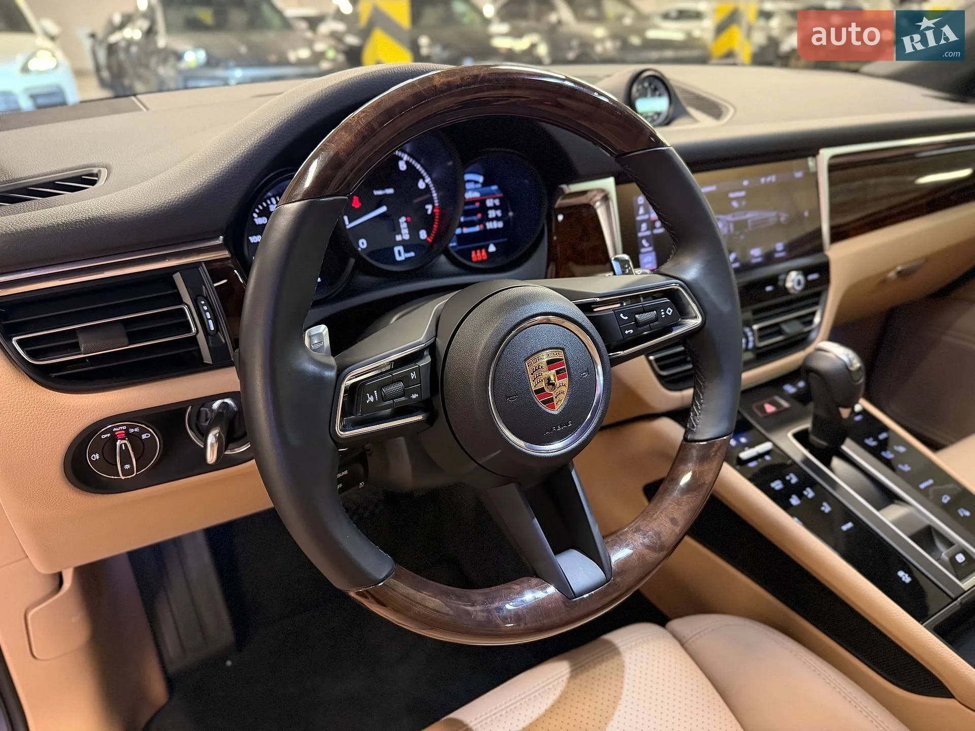 2024 Porsche Macan - мініатюра 32