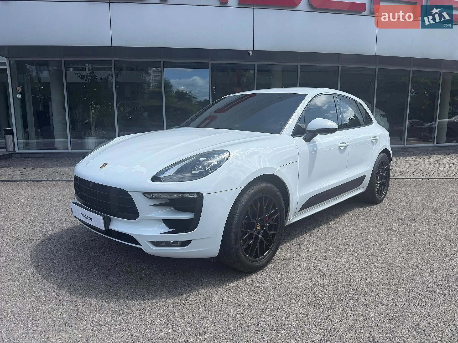 2016 Porsche Macan - мініатюра 6