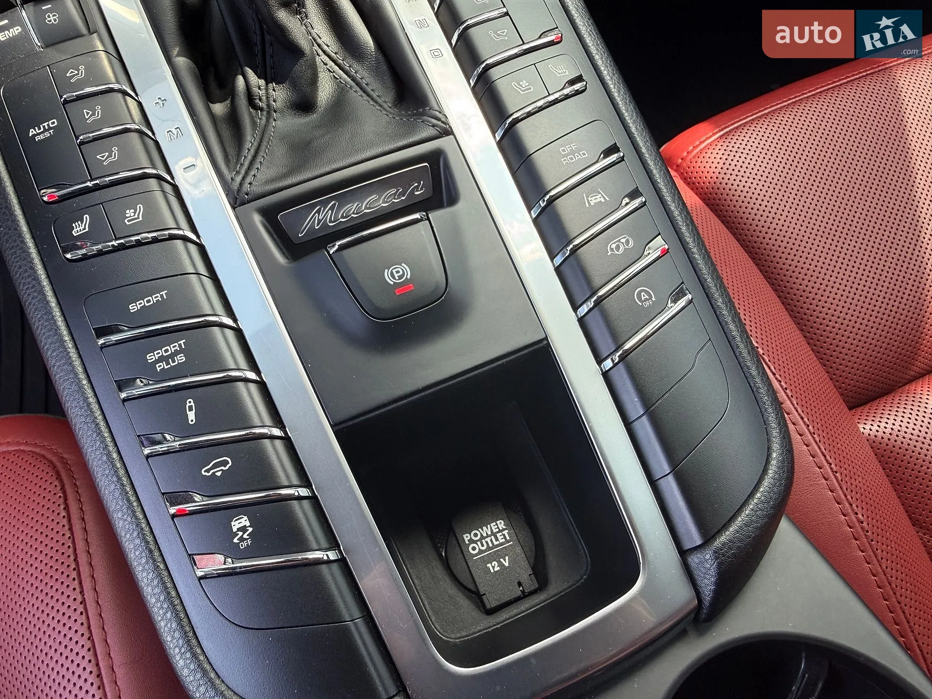 2016 Porsche Macan - мініатюра 33