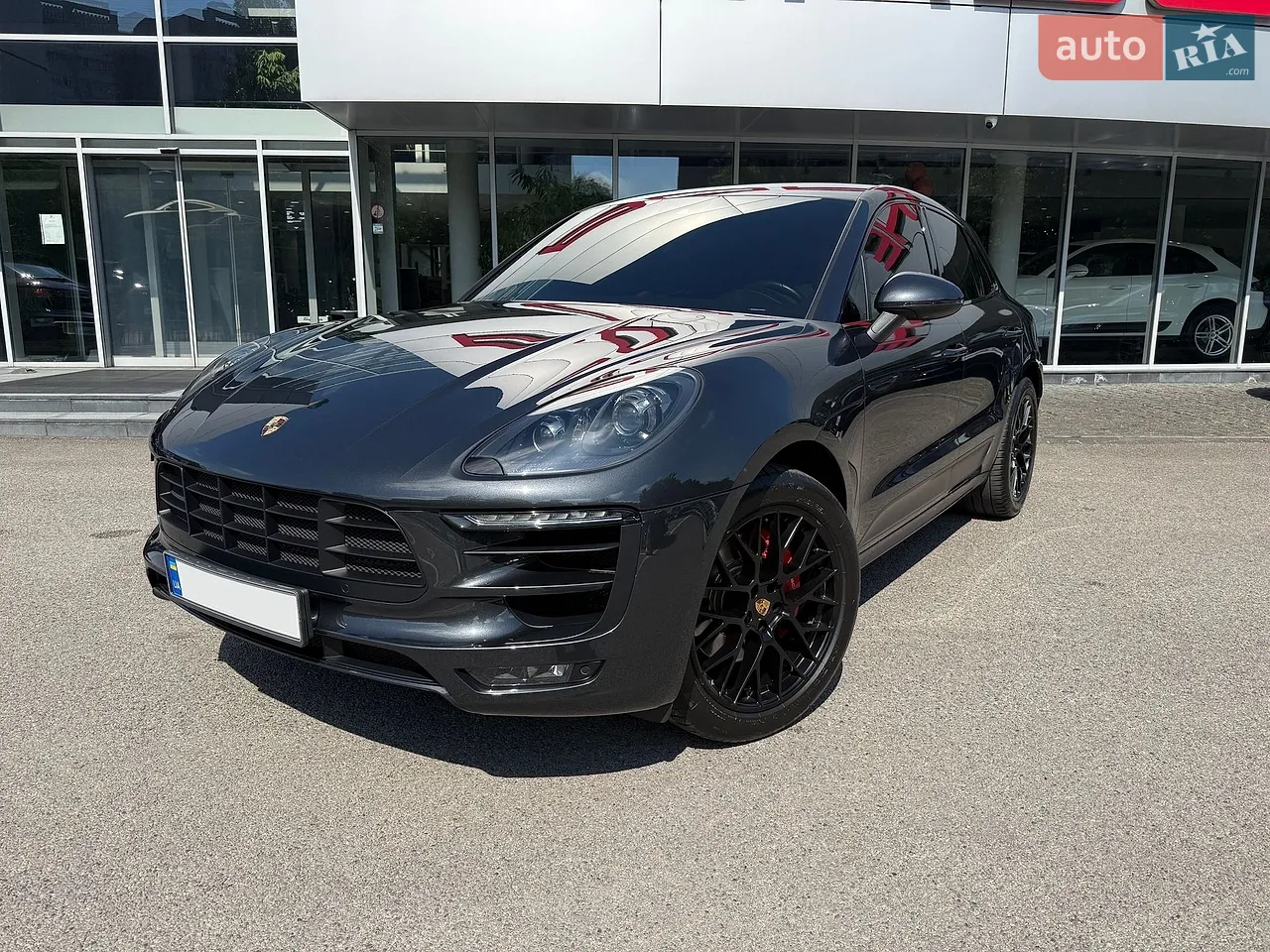 2016 Porsche Macan - мініатюра 18