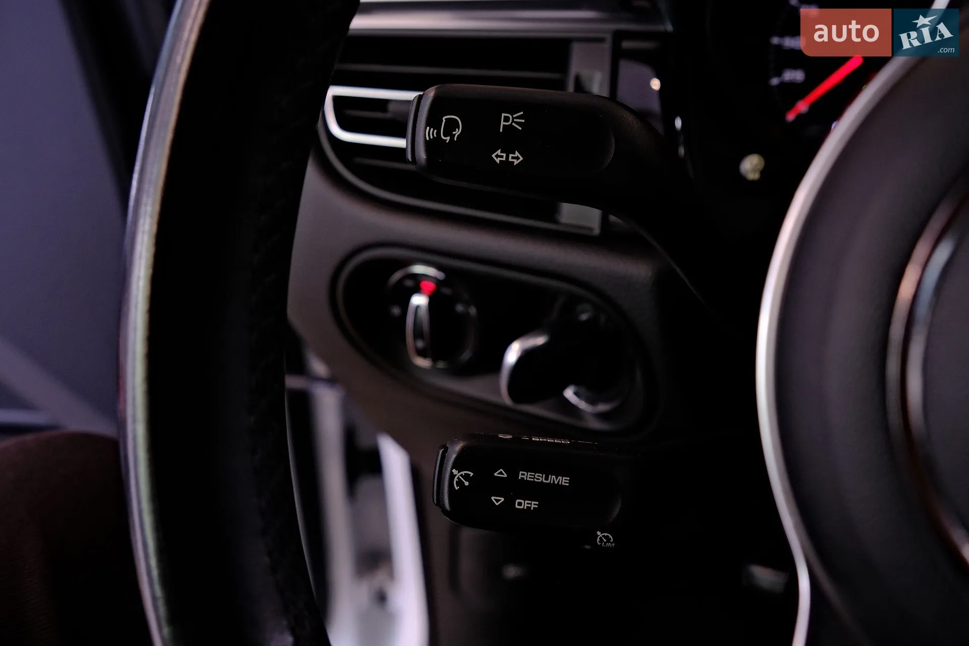 2019 Porsche Macan - мініатюра 21
