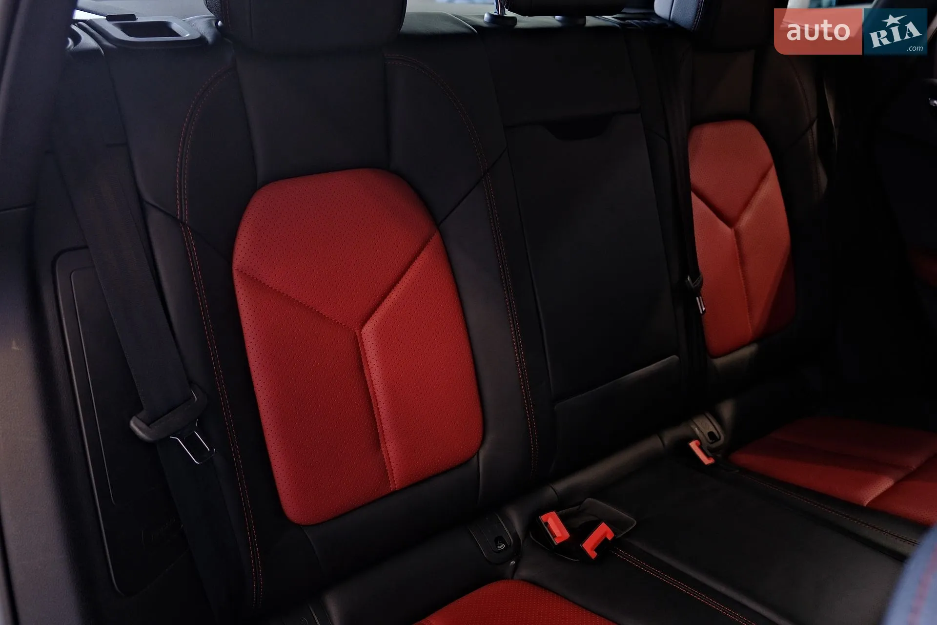 2019 Porsche Macan - мініатюра 37