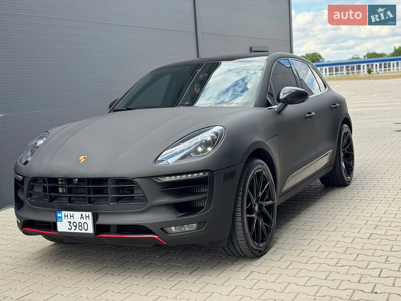2017 Porsche Macan - мініатюра 16