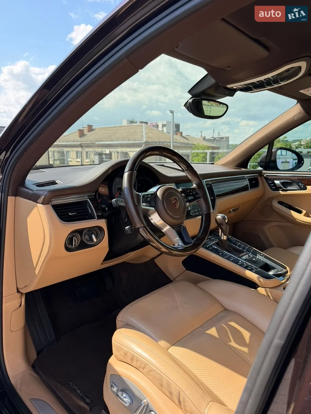 2016 Porsche Macan - мініатюра 9