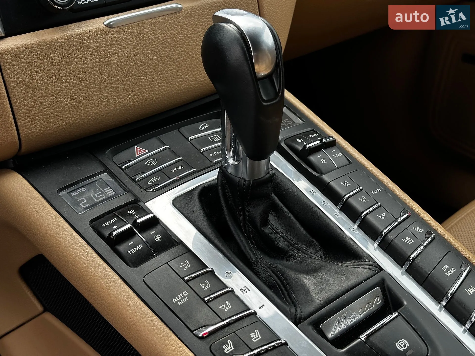 2017 Porsche Macan - мініатюра 42