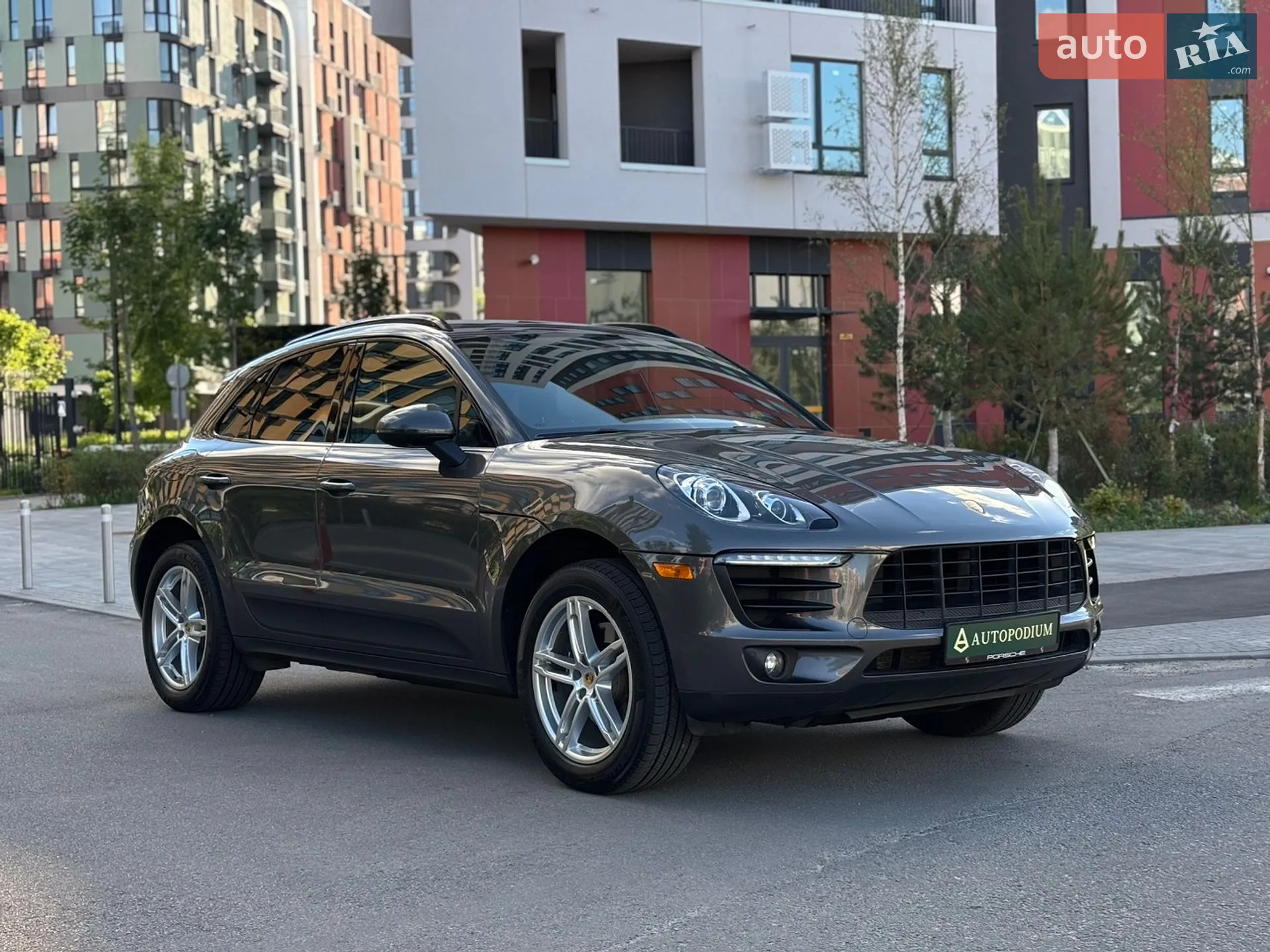 2017 Porsche Macan - мініатюра 3
