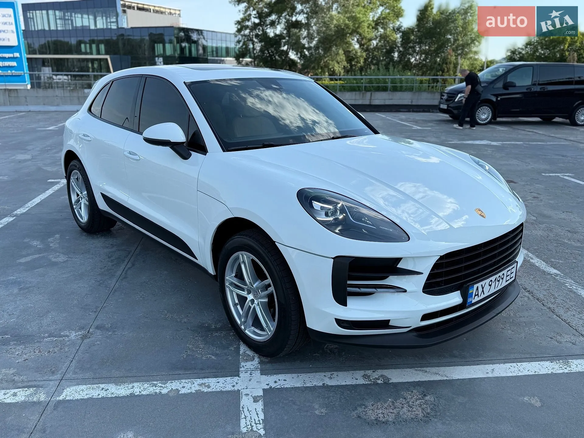 2020 Porsche Macan - мініатюра 6