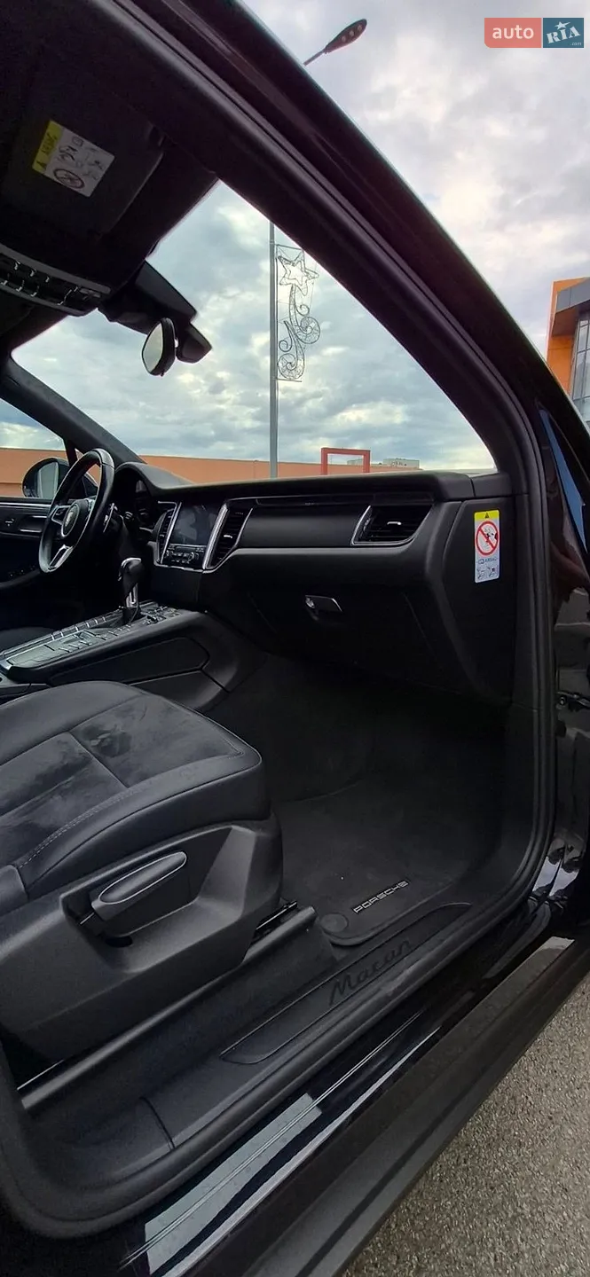2016 Porsche Macan - мініатюра 28