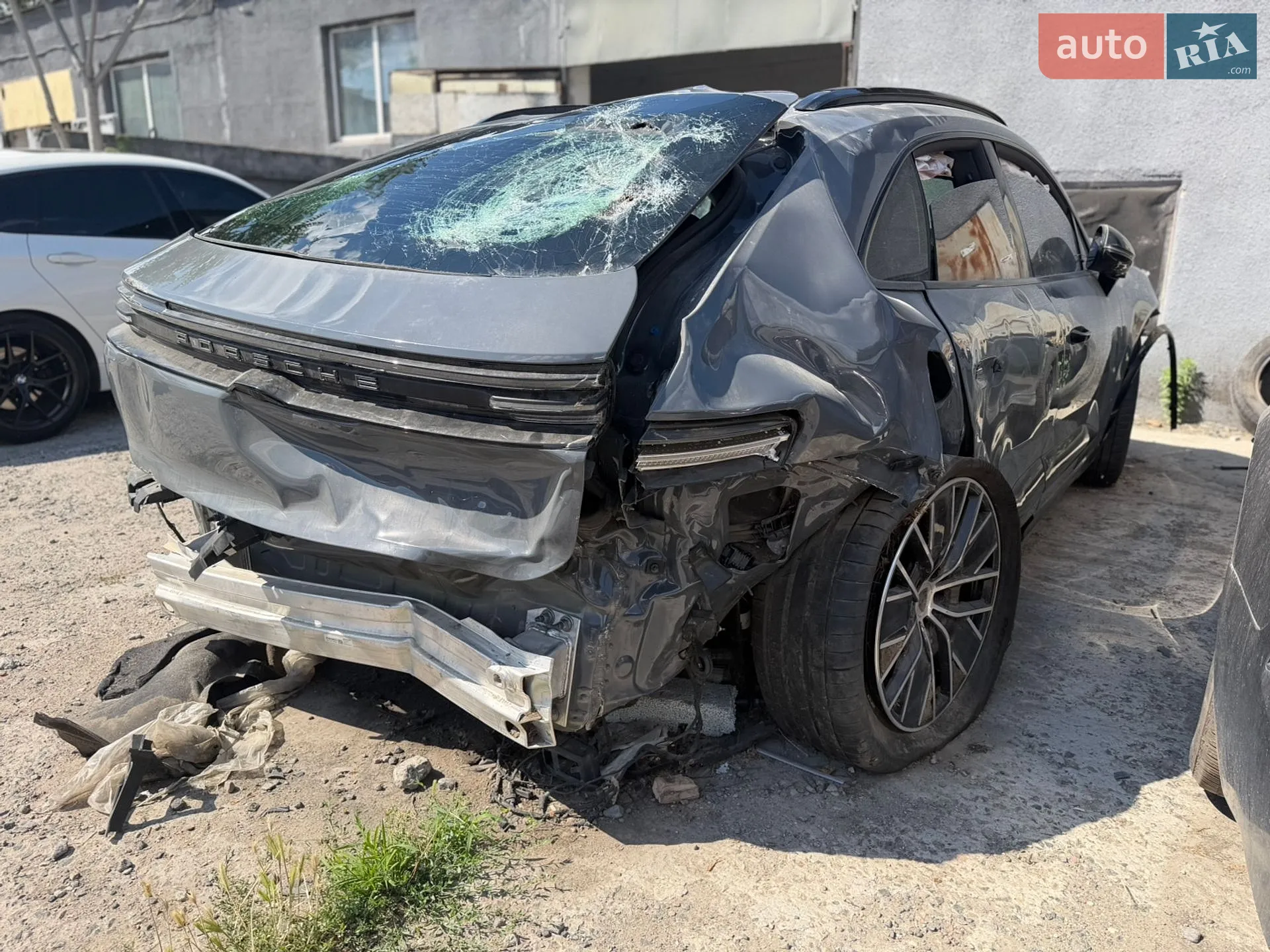 Porsche Macan 2025 VIN WP1ZZZXAZSL177354 фото оголошення 5 з 5