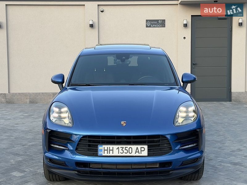 Porsche Macan, фото з оголошення