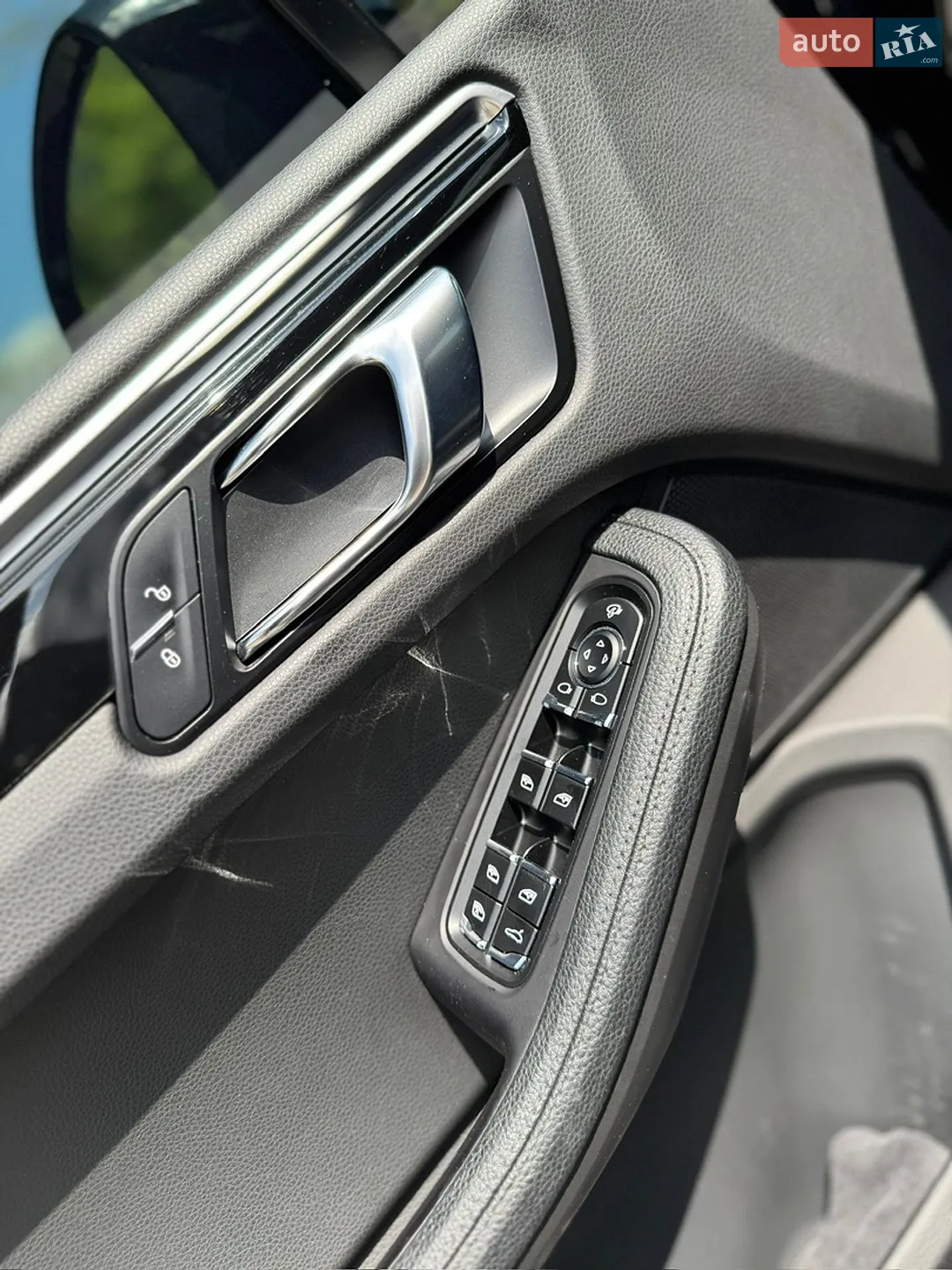 2017 Porsche Macan - мініатюра 39