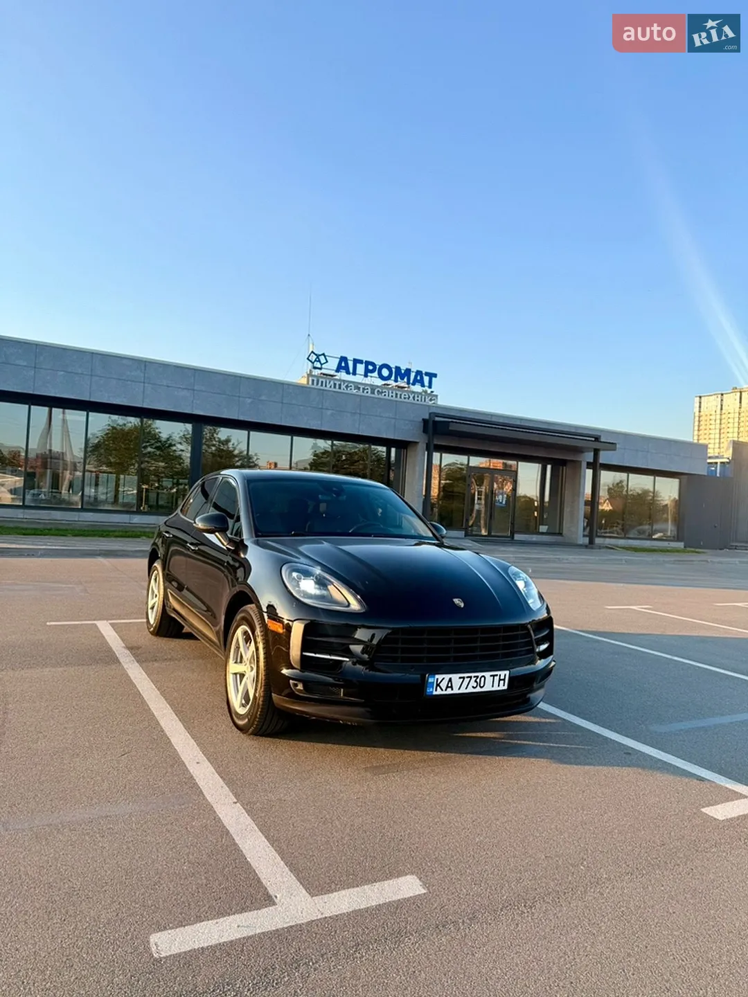 2018 Porsche Macan - мініатюра 4