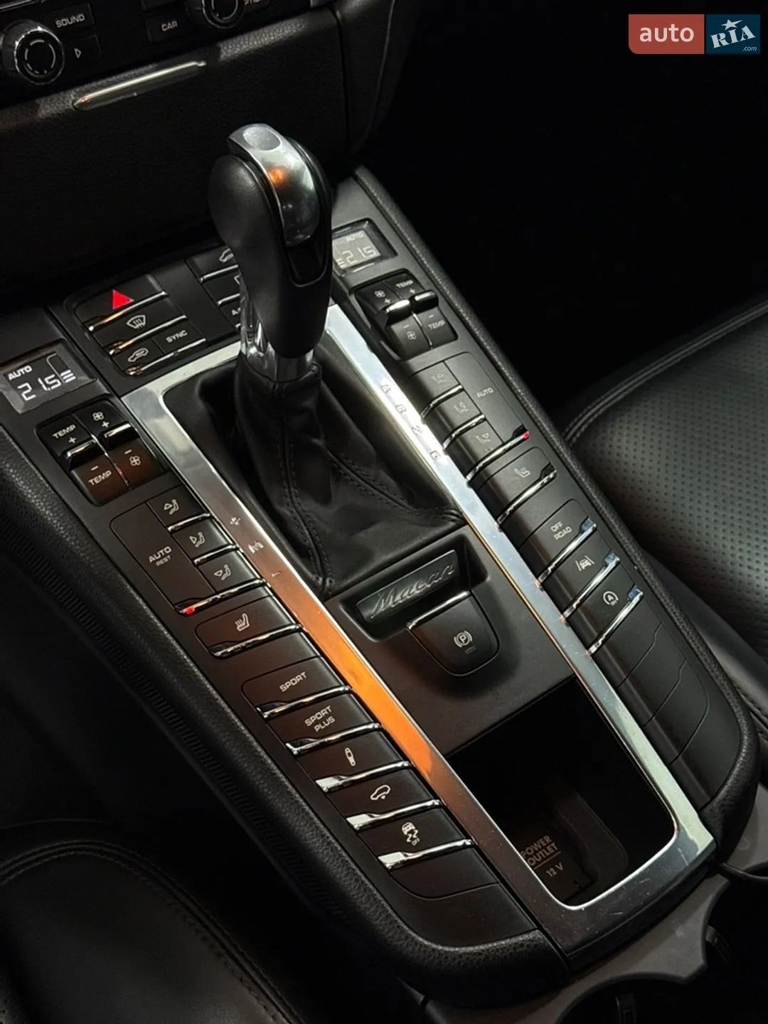 2015 Porsche Macan - мініатюра 21