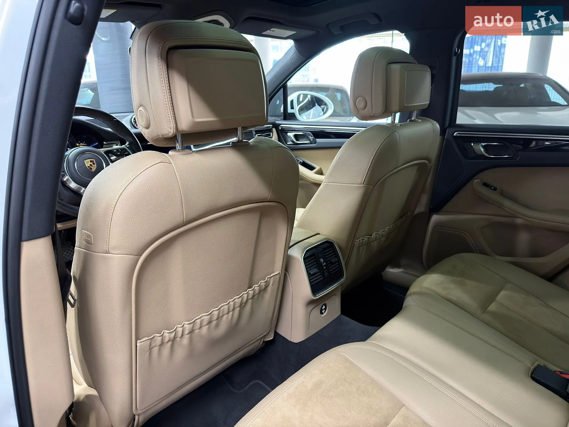 2019 Porsche Macan - мініатюра 25