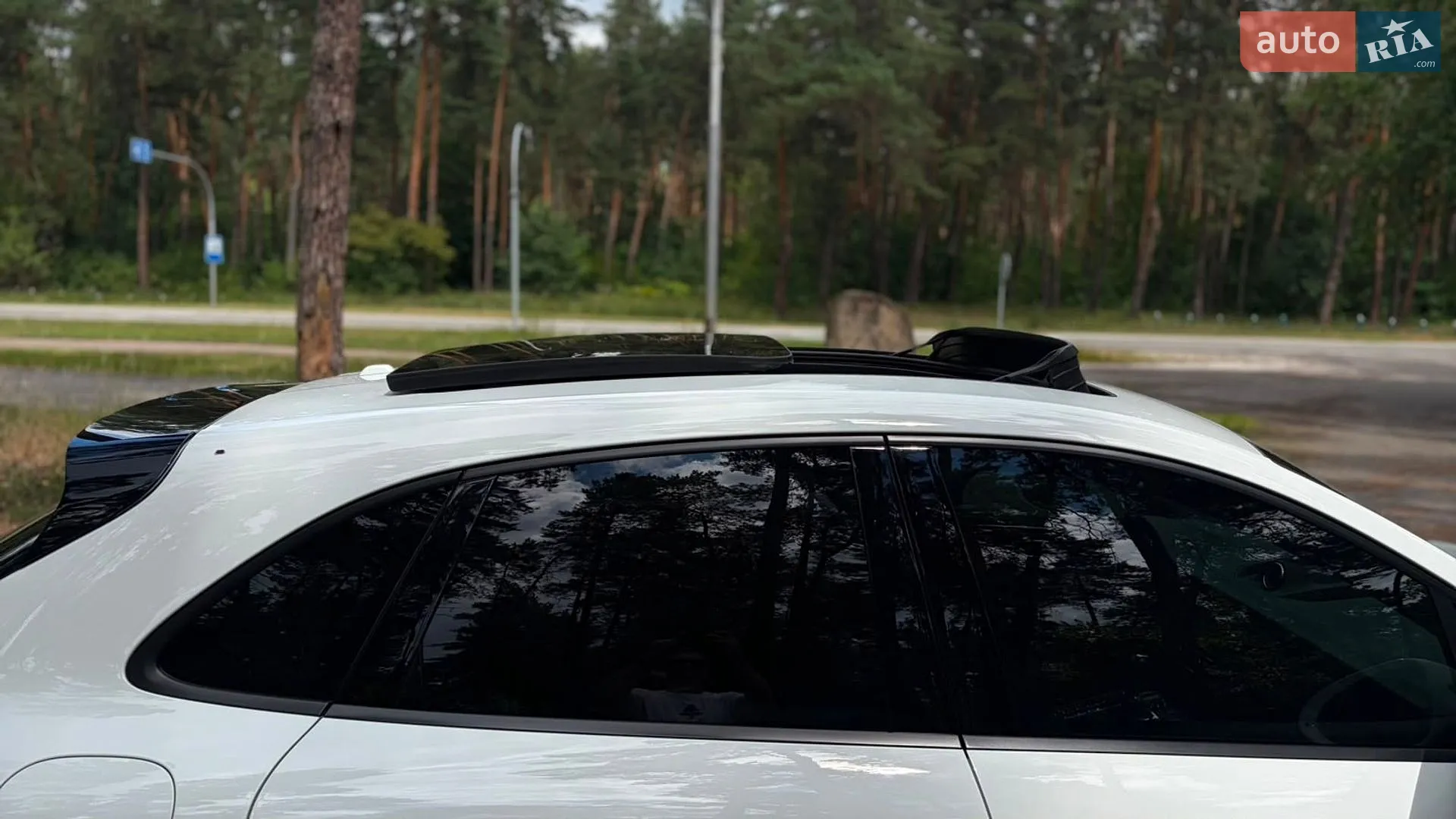 2014 Porsche Macan - мініатюра 9