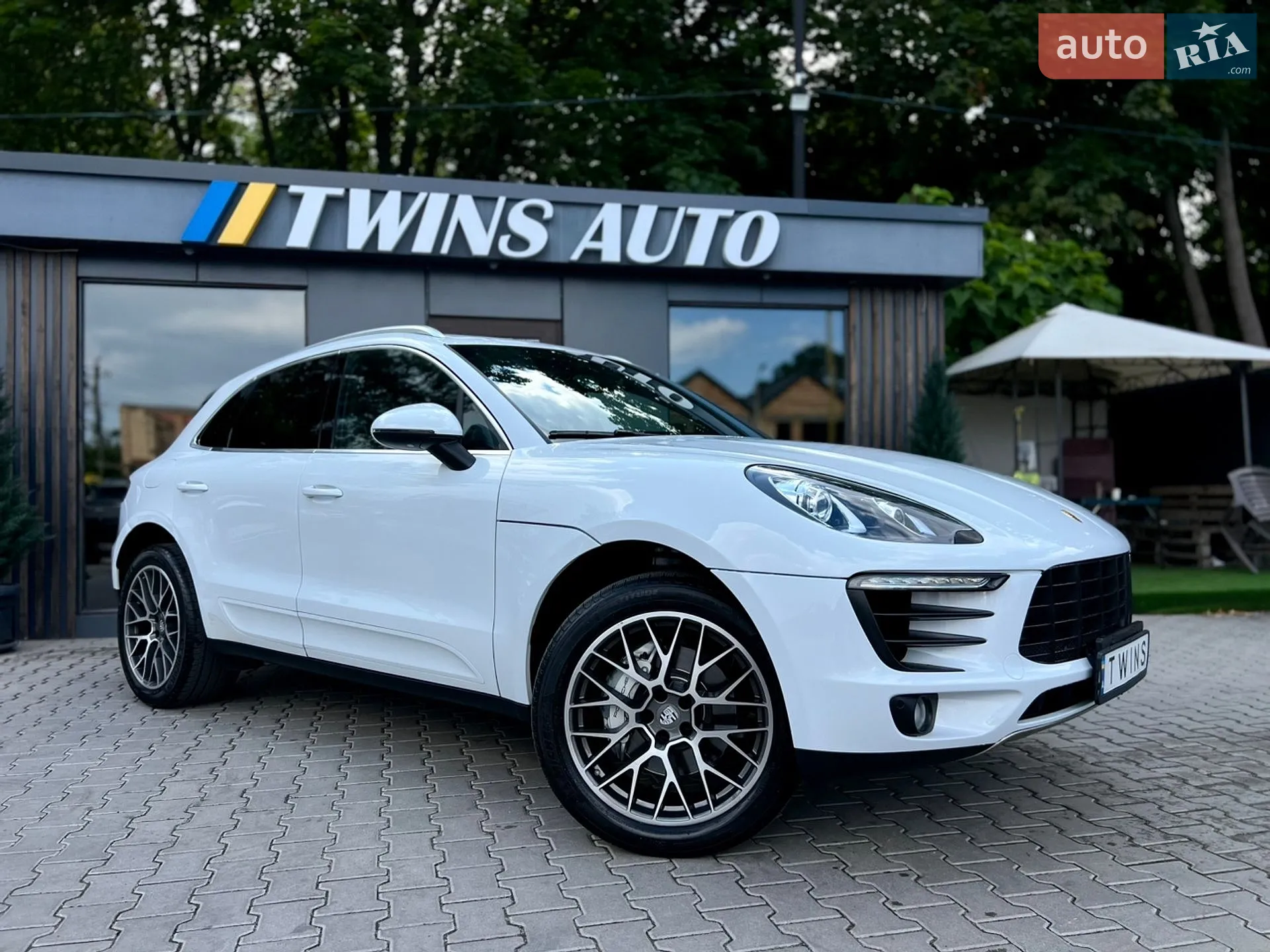 2017 Porsche Macan - мініатюра 16