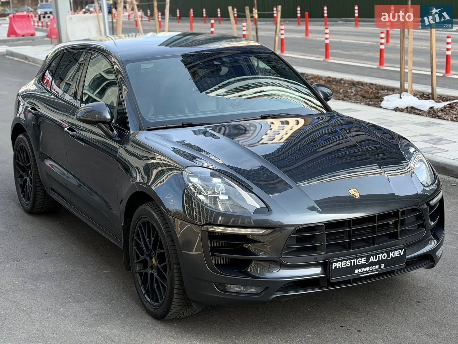 2016 Porsche Macan - мініатюра 8