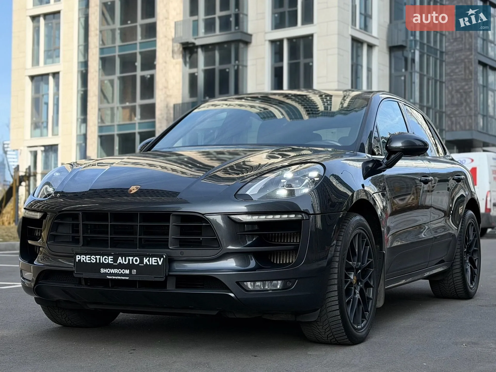 2016 Porsche Macan - мініатюра 12