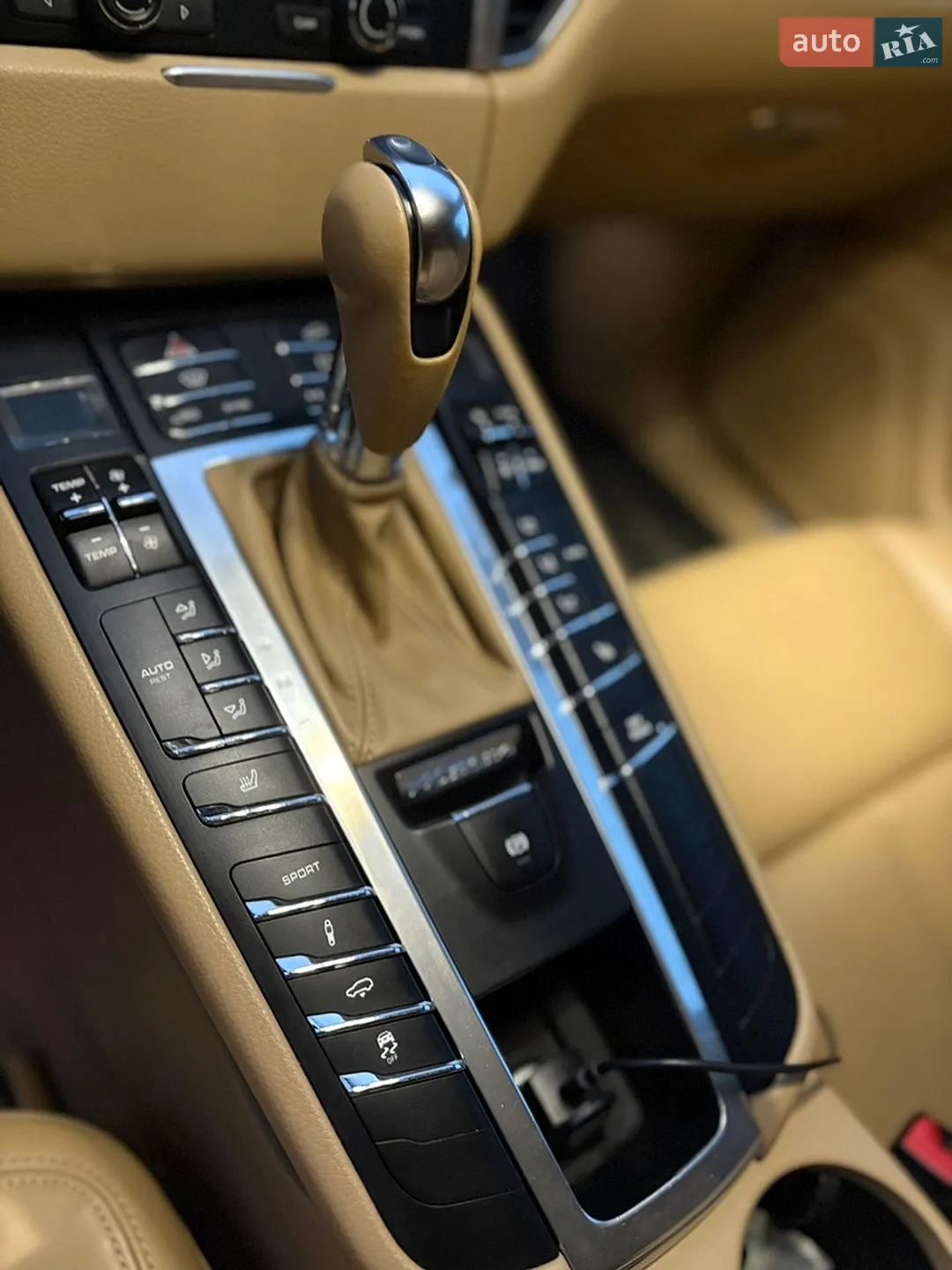 2014 Porsche Macan - мініатюра 8