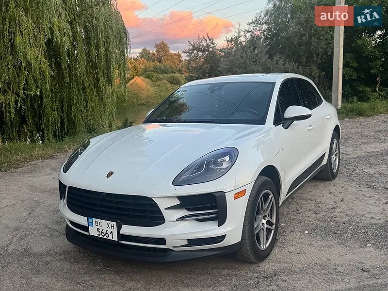 Porsche Macan 2020