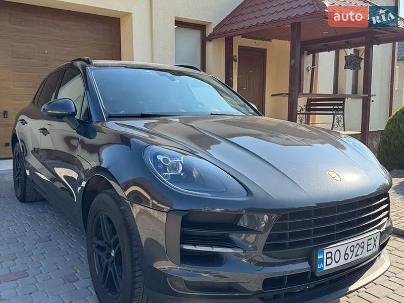 Porsche Macan 2020