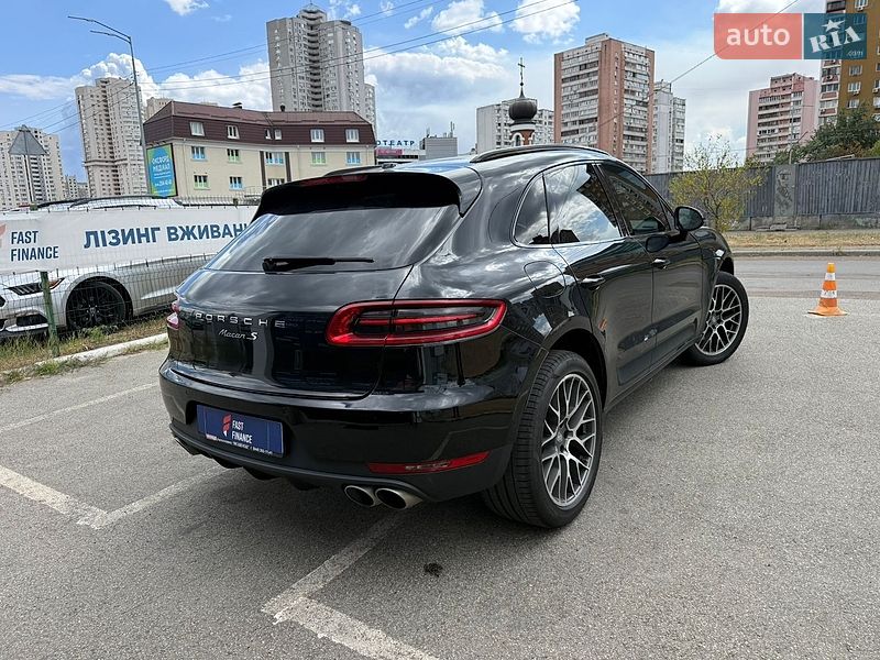 Внедорожник / Кроссовер Porsche Macan 2018 в Киеве фото 7 Внедорожник / Кроссовер Porsche Macan 2018 в Киеве