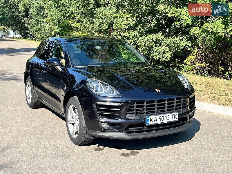 Позашляховик / Кросовер Porsche Macan 2017 в Києві