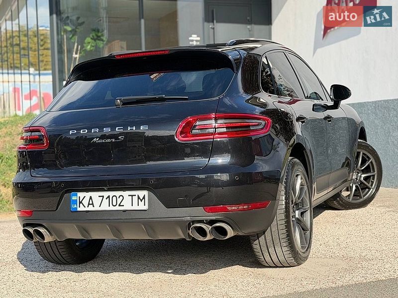 Позашляховик / Кросовер Porsche Macan 2017 в Києві